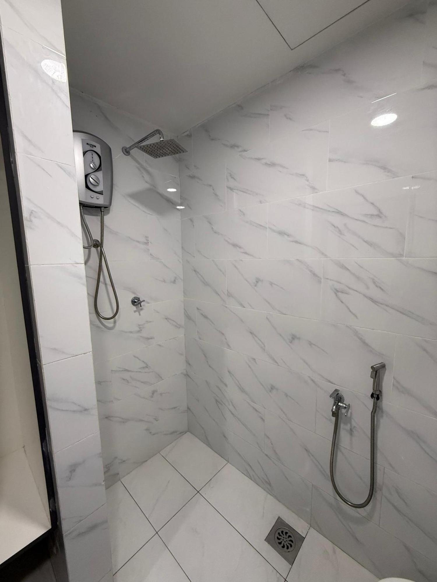 Prime Suite At Ampang - Individual Private Rooms Kuala Lumpur Luaran gambar