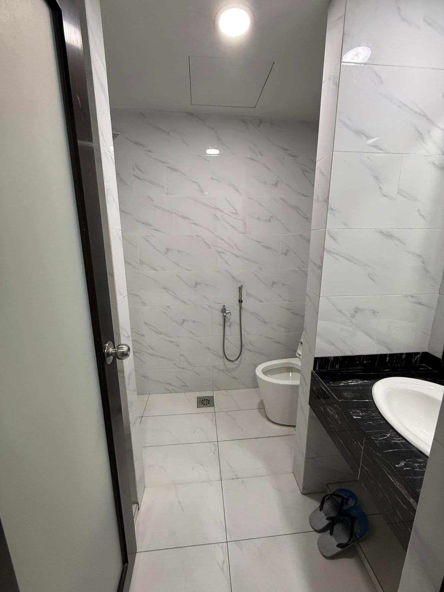 Prime Suite At Ampang - Individual Private Rooms Kuala Lumpur Luaran gambar
