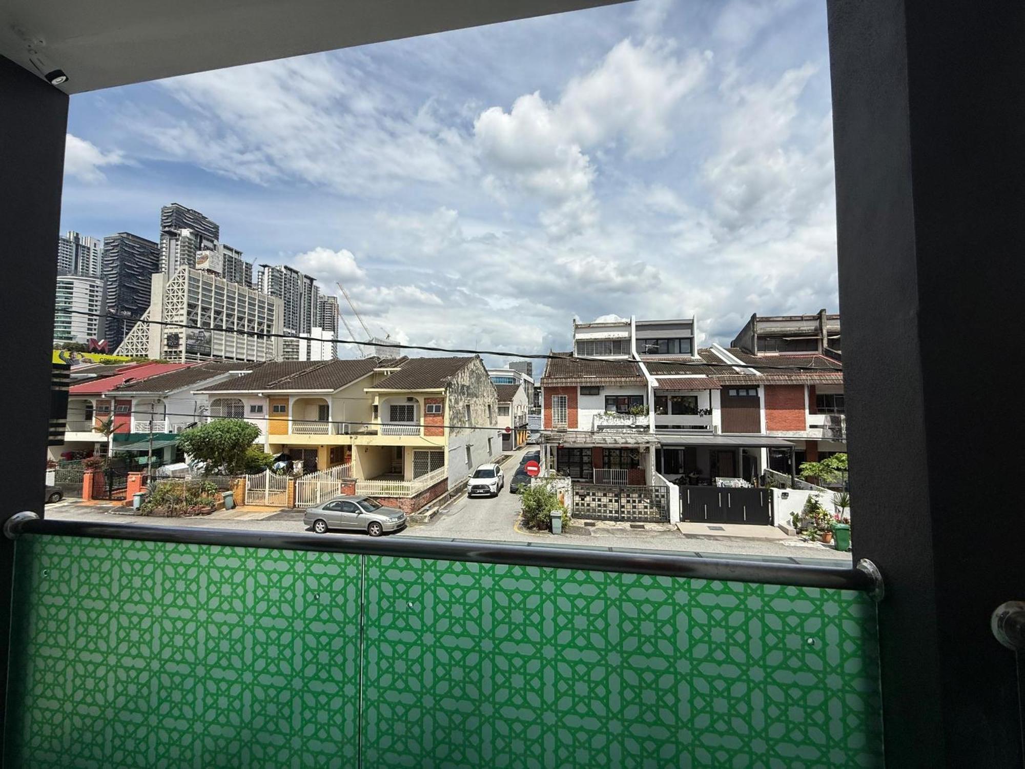 Prime Suite At Ampang - Individual Private Rooms Kuala Lumpur Luaran gambar